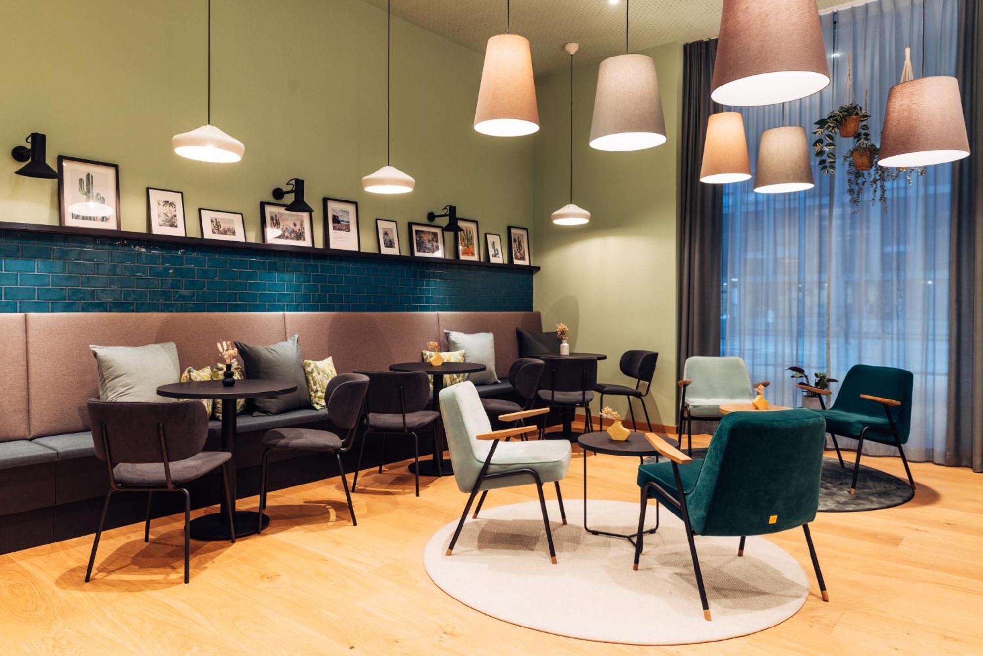 Harry'S Home Graz-Smart City Hotel & Apartments ภายนอก รูปภาพ