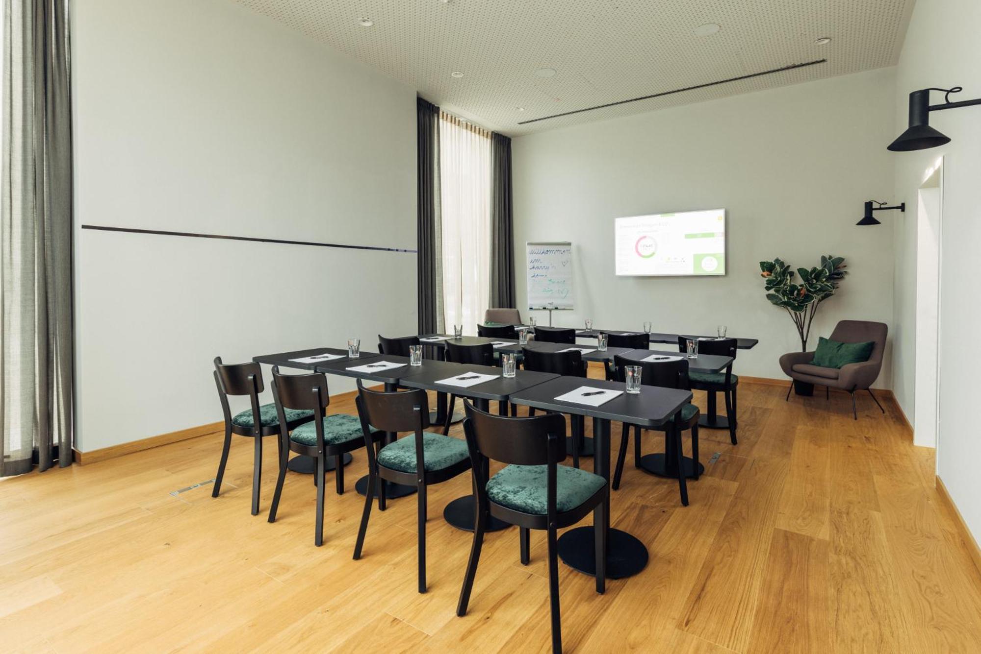 Harry'S Home Graz-Smart City Hotel & Apartments ภายนอก รูปภาพ