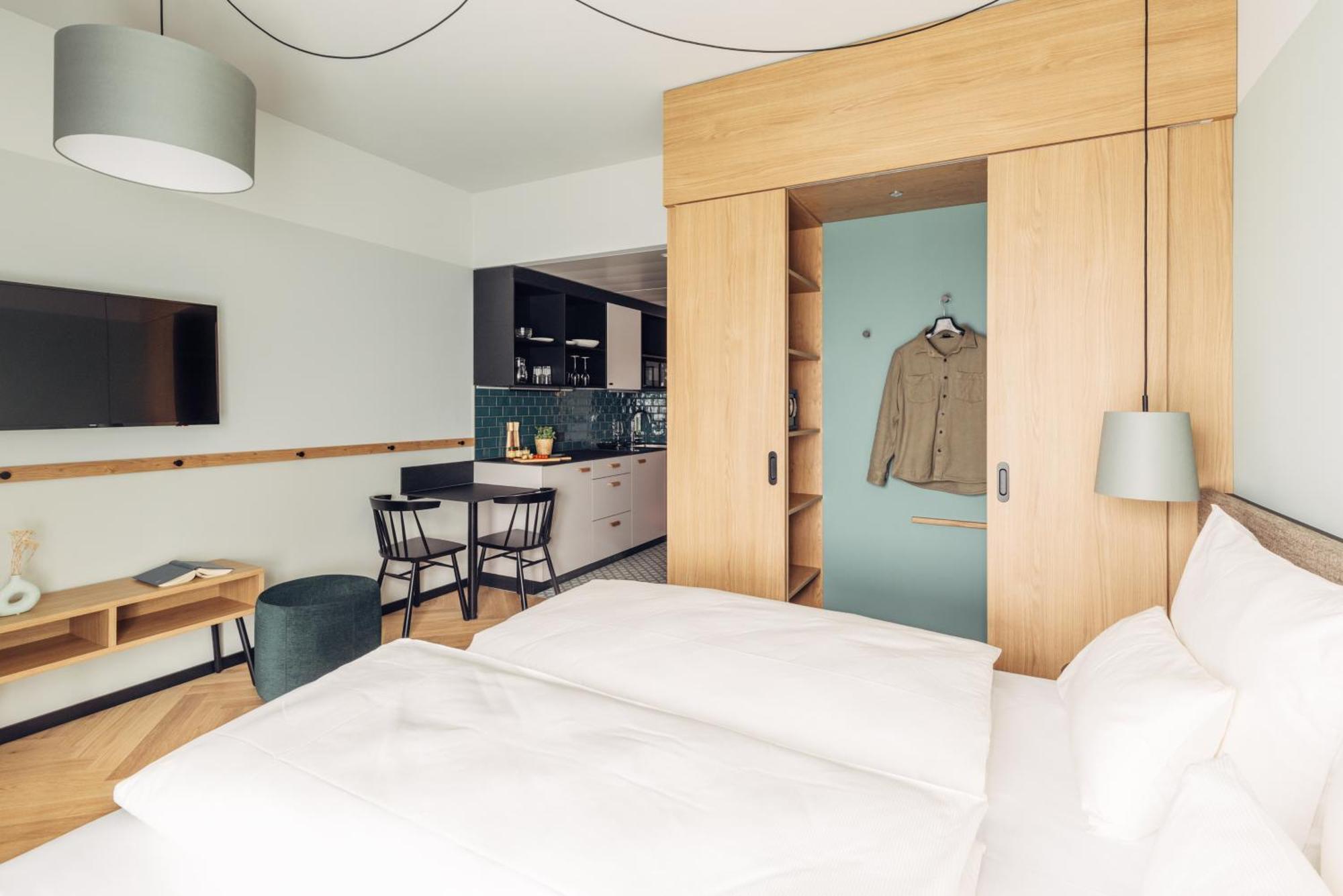 Harry'S Home Graz-Smart City Hotel & Apartments ภายนอก รูปภาพ