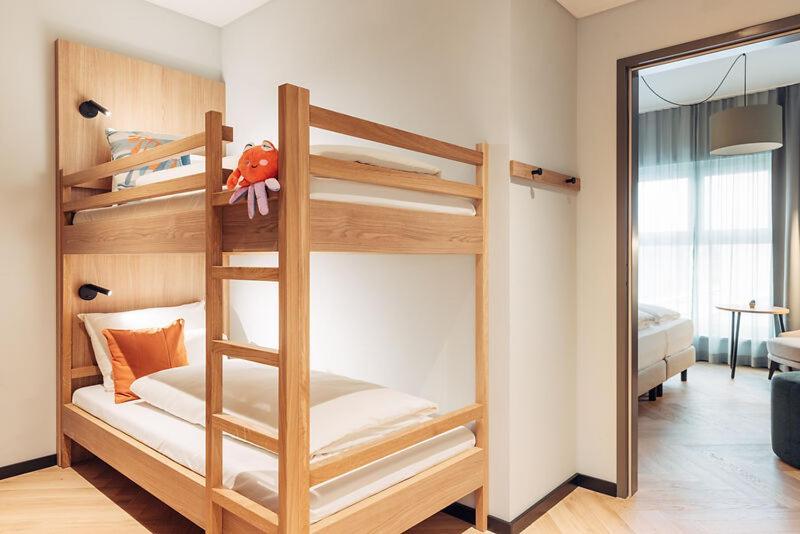 Harry'S Home Graz-Smart City Hotel & Apartments ภายนอก รูปภาพ